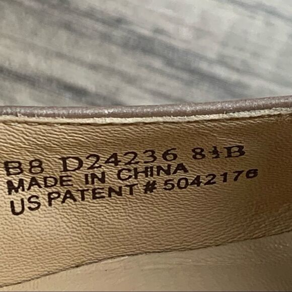 Cole Haan~”NAMI” Air Pump~Beige/Brown Patent Toe & Heel Shoes~Size 8.5 B - Picture 9 of 9